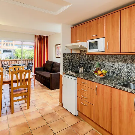 H10 Mediterranean Village Hotel Salou